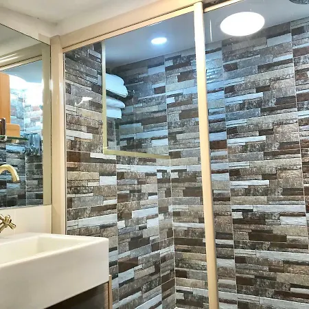 Apartman Petit Atico-buhardilla Casco Historico