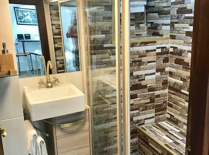 Petit Atico-buhardilla Casco Historico Santiago de Compostela